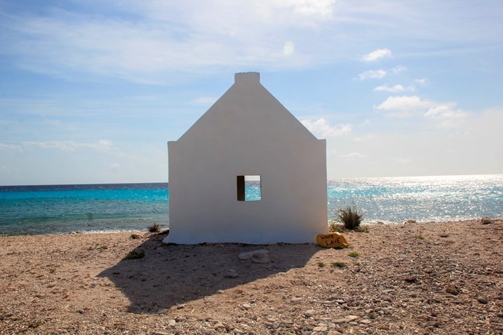 Over Bonaire